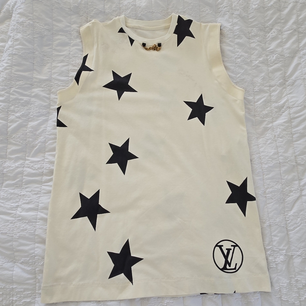 Louis Vuitton shoulder t shirt dress